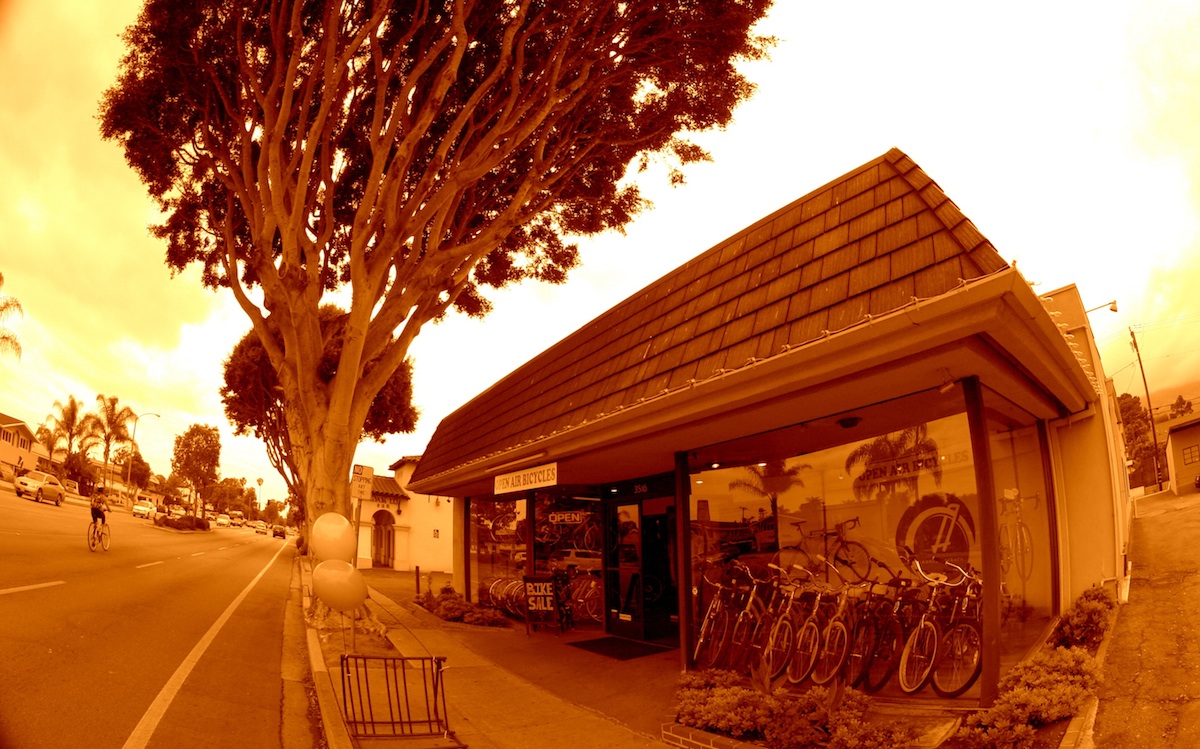 Open Air Bicycle Santa Barbara visite virtuelle Google. Paris / Santa Barbara.